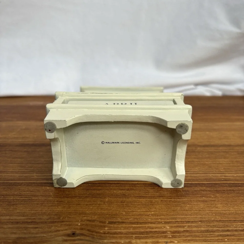 Hallmark Perpetual Desk Calendar Cream Resin Wood Look Vintage Decor